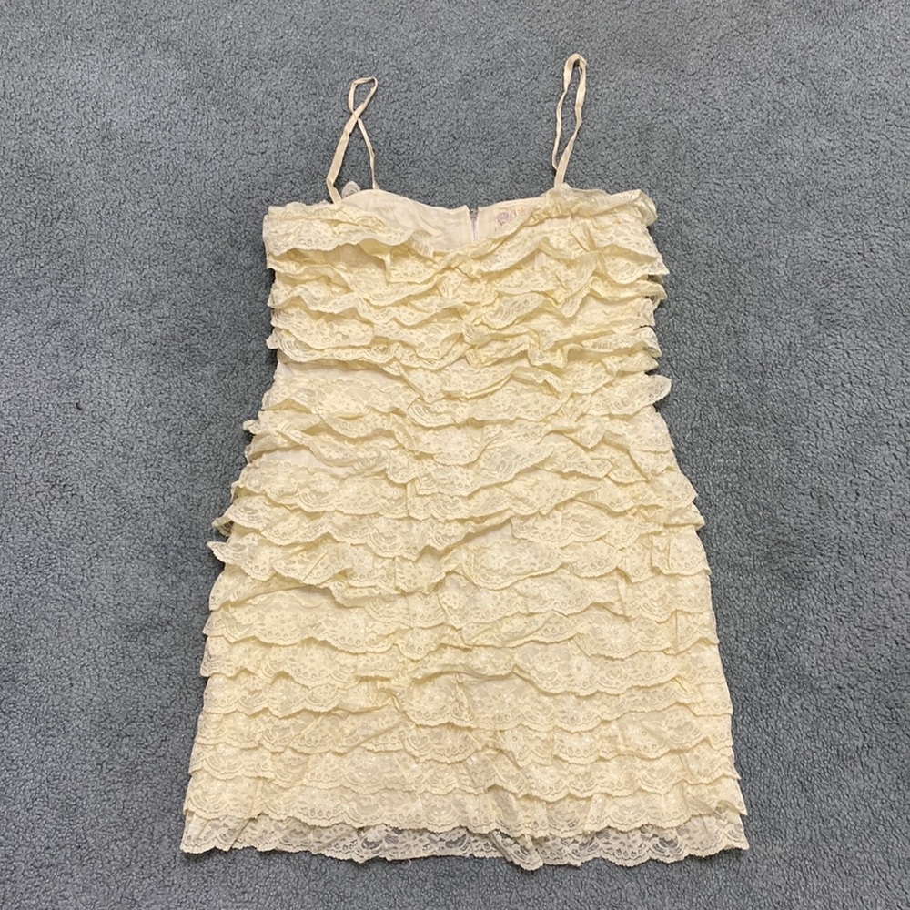 ANTHROPOLOGIE MAEVE BEIGE TIERED LACE DRESS size 8